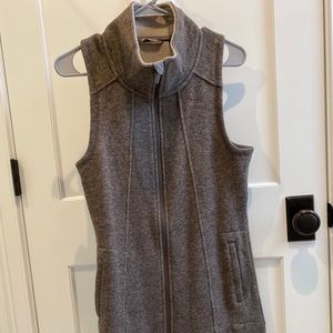 Toad & Co long fleece vest